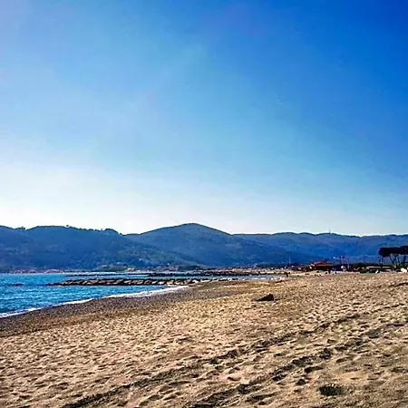 Isa-residence With Swimming Pool In Luni Mare, With Air Conditioning And Private Outdoor Area 3*